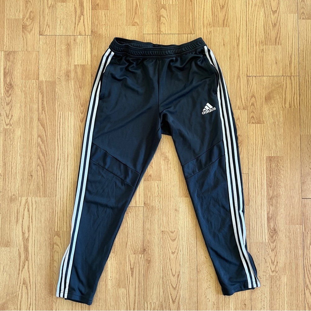 Adidas Soccer Pants SZ L